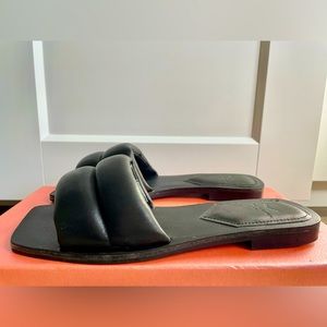 MARC FISHER Shoes Puffy Flat Slide Sandals - Black - sz 5